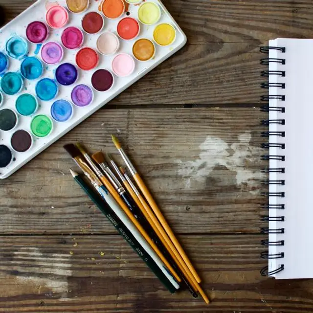 Spiral sketch pad