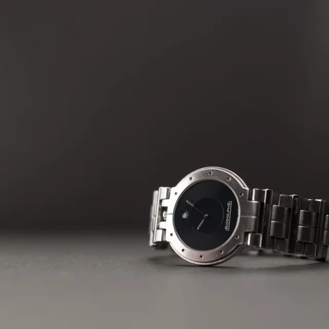 Steel bracelet watch