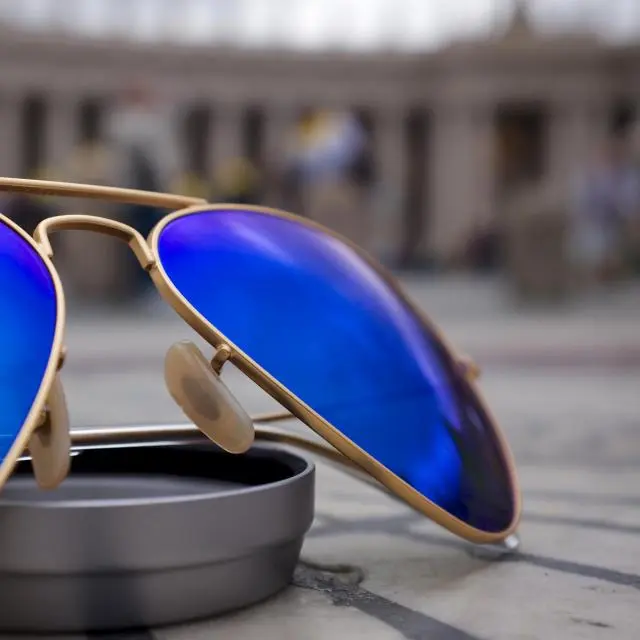 Blue mirrored aviator sunglasses
