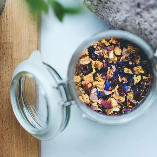Fruit tea blend